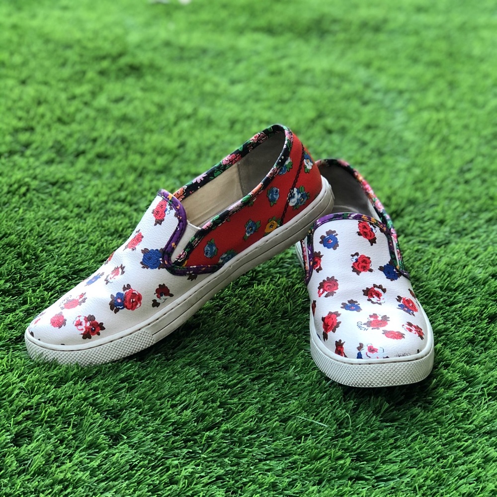 Coach slip ons🌸